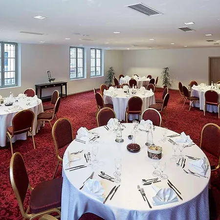 Castel Maintenon Hôtel Restaurant&Spa 