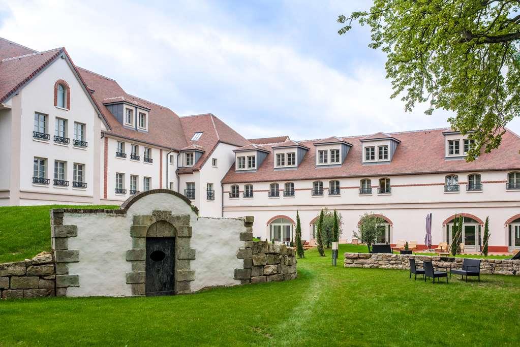 Hotel Castel Restaurant&spa 4*