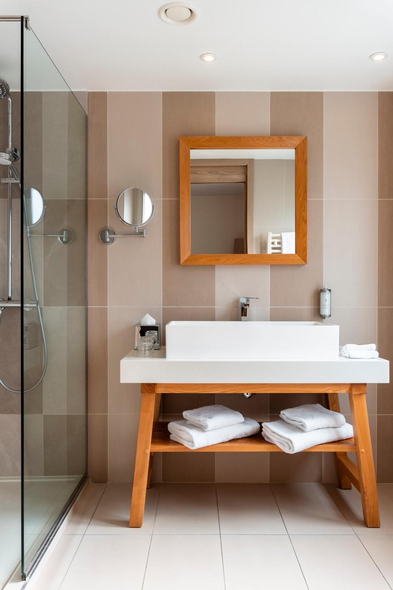 Mercure Hotel 4*