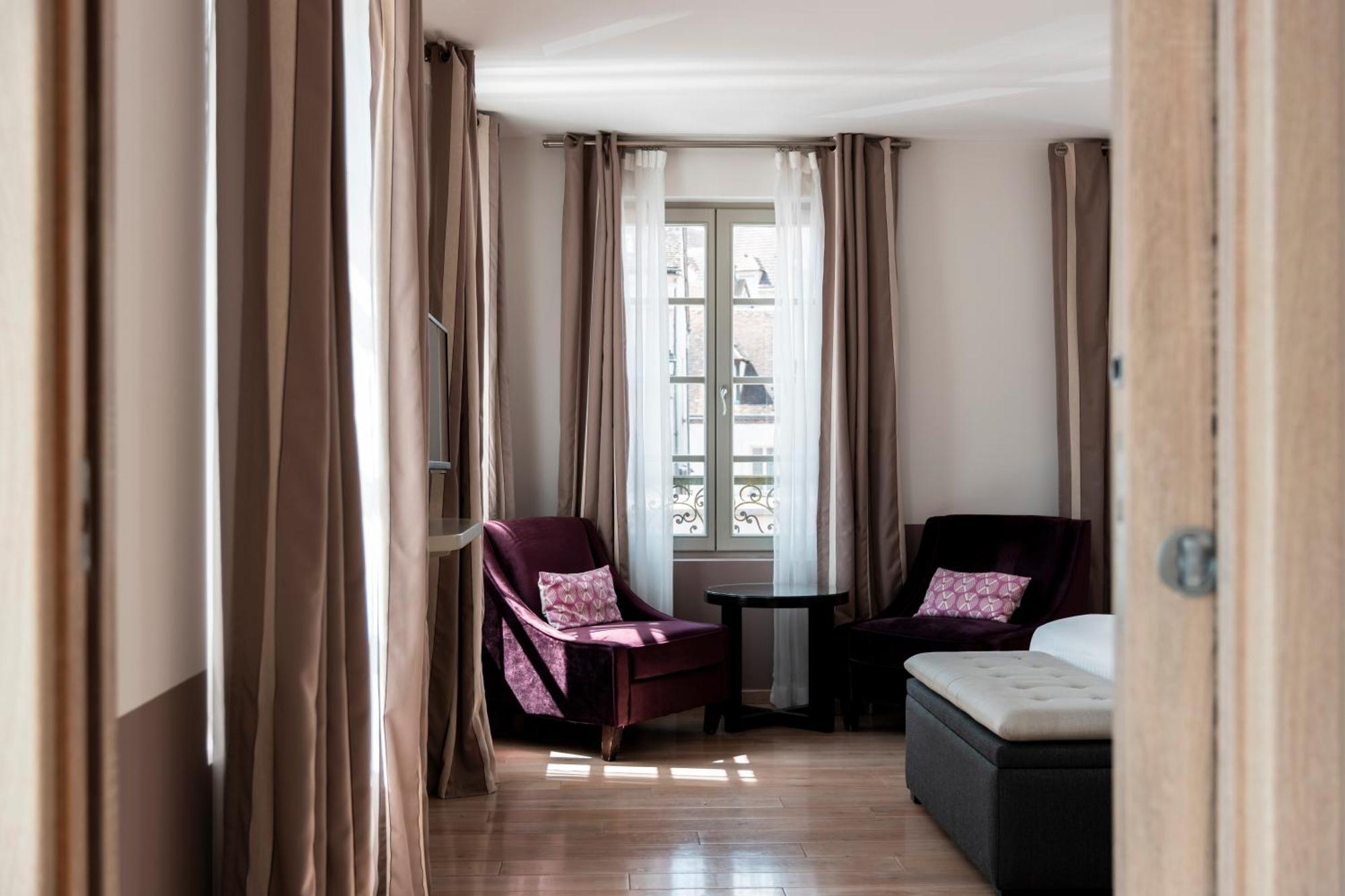 Mercure Hotel Maintenon