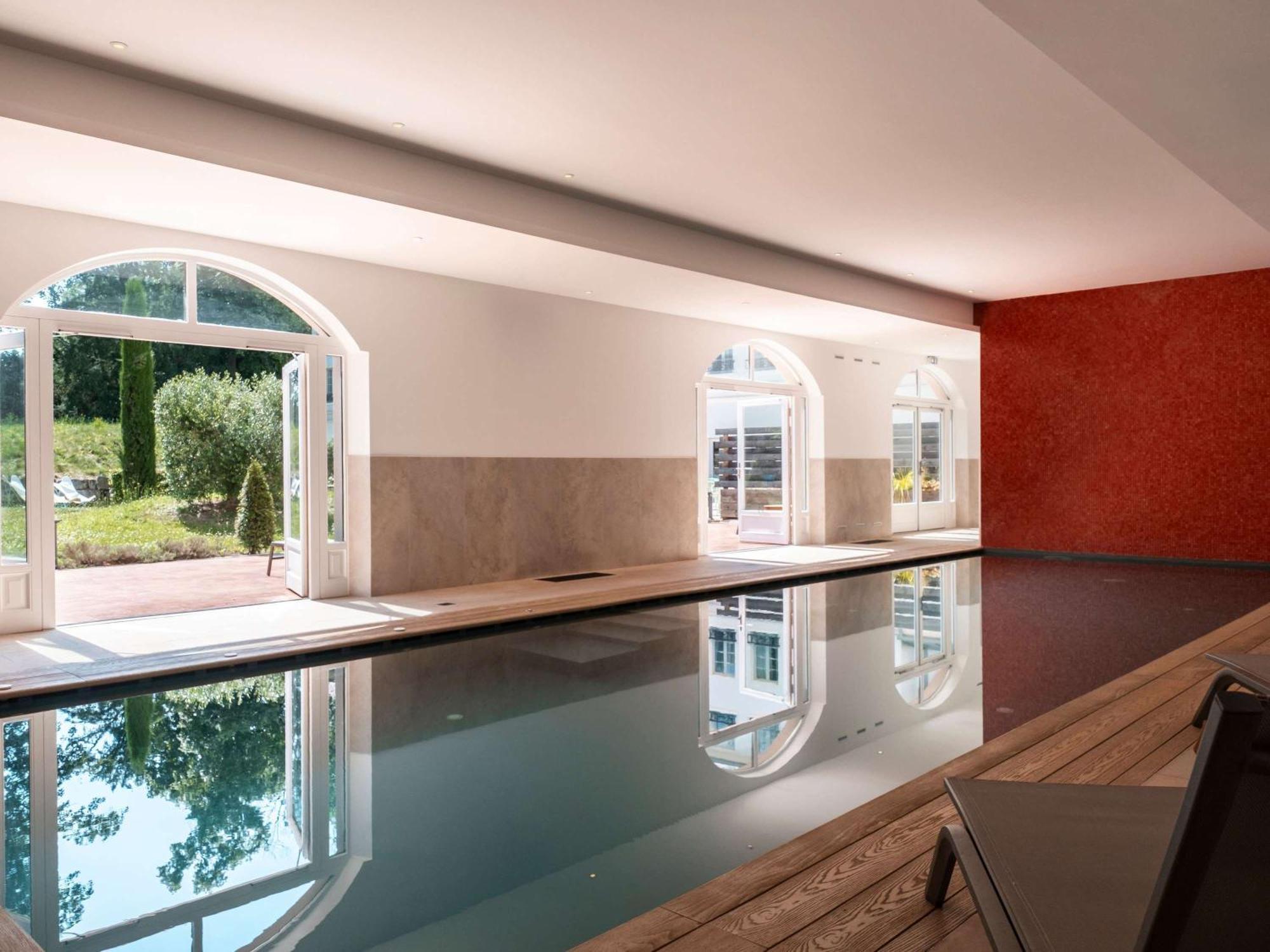 Mercure 4*