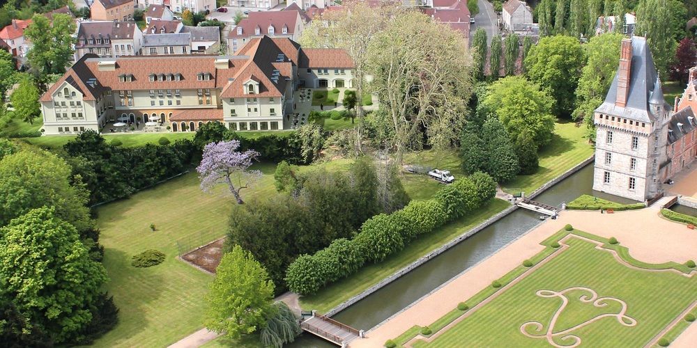 Castel Restaurant&spa Hotel 4*