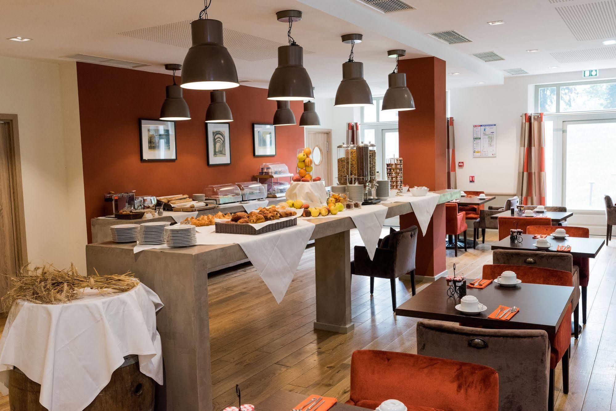 Hotel Castel Restaurant&spa 4*